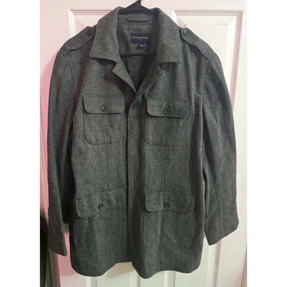 Banana Republic Men's Grey Herringbone Wool Field Jacket Coat XL Heavyweight